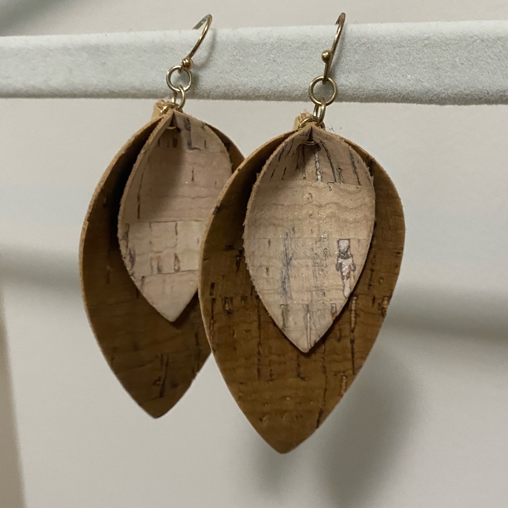 Lightweight cork earrings